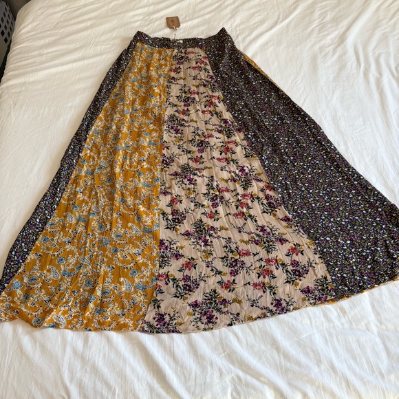 New NATURAL LIFE Valentina patchwork 
Mixed Floral Maxi Skirt boho Size Small - Picture 5 of 11